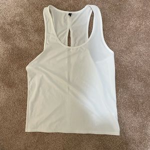 Onzie white exercise tank